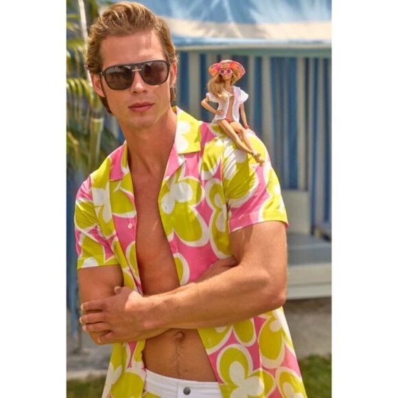 💕TRINA TURK x MALIBU BARBIE💕 Collaboration Pink Cuff Bracelet (Human Size) - Picture 8 of 16